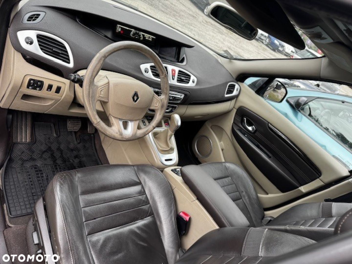 Renault Scenic - 6