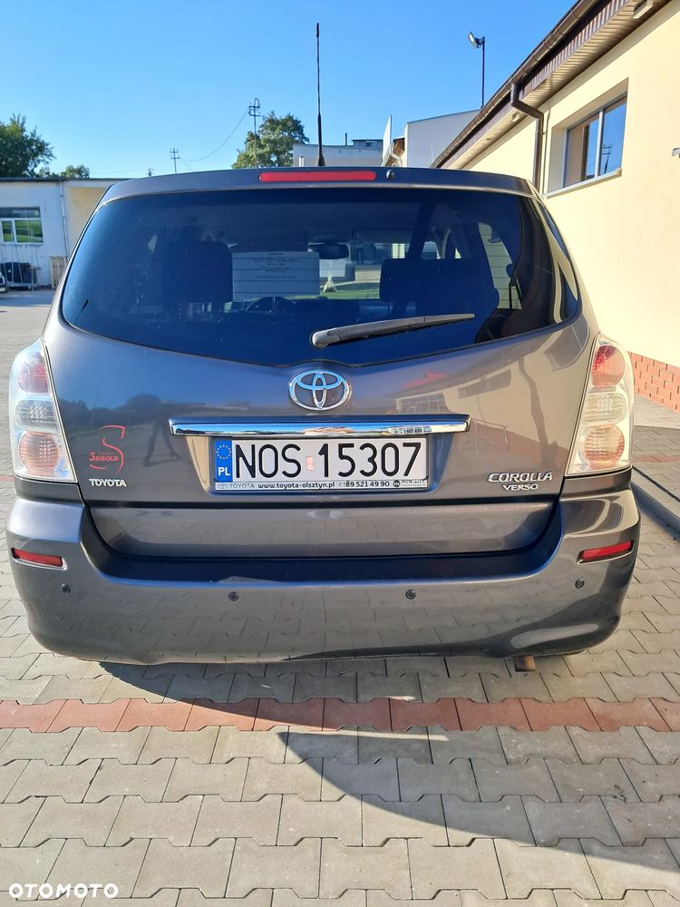 Toyota Corolla Verso - 17