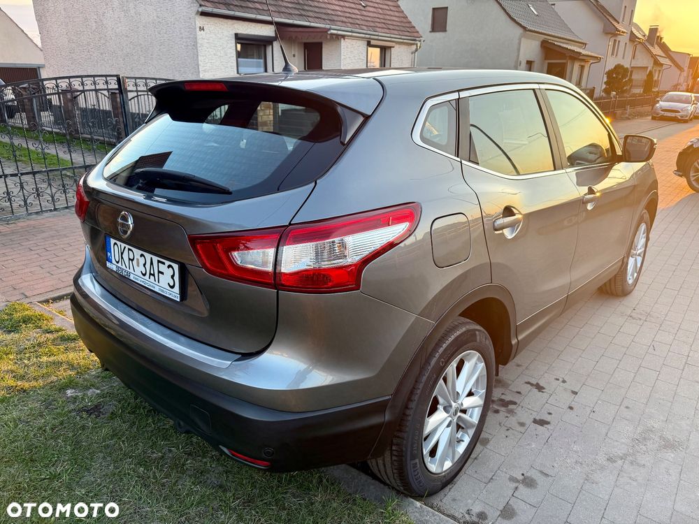 Nissan Qashqai 1.6 DCi Tekna+ - 9