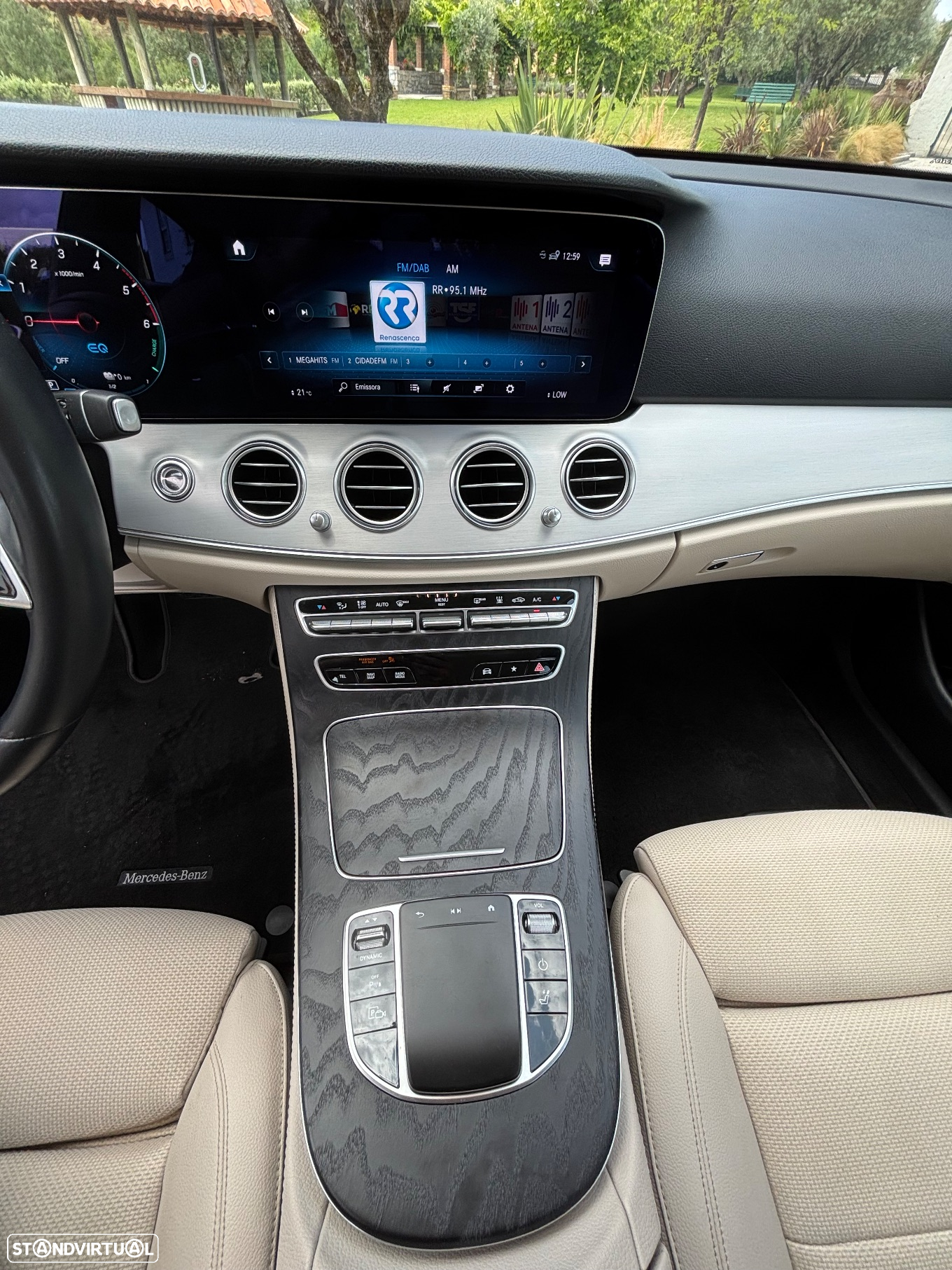 Mercedes-Benz E 300 de Avantgarde - 17