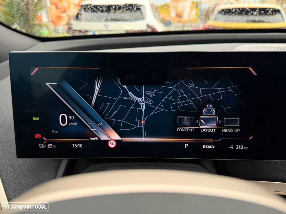 BMW iX xDrive 40 Pack Desportivo - 38