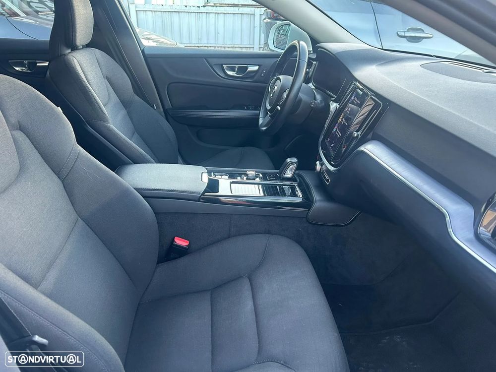 Volvo V60 2.0 T6 AWD TE Inscription Expression - 36