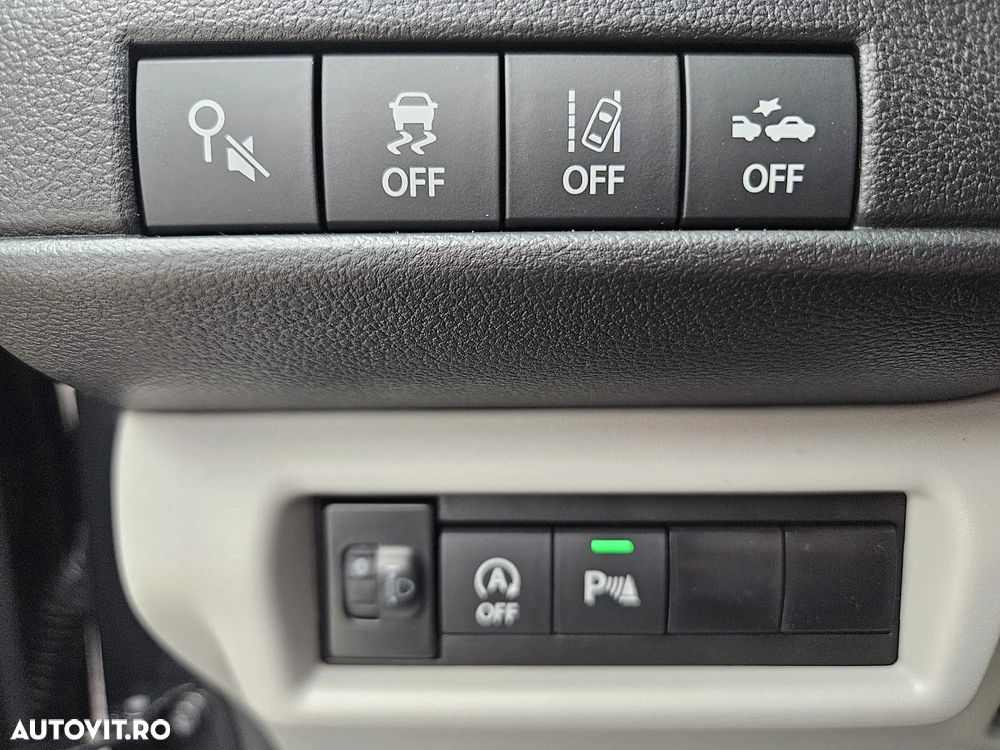 Suzuki Swift 1.2 Dualjet 12V 5MT MHEV Passion - 11