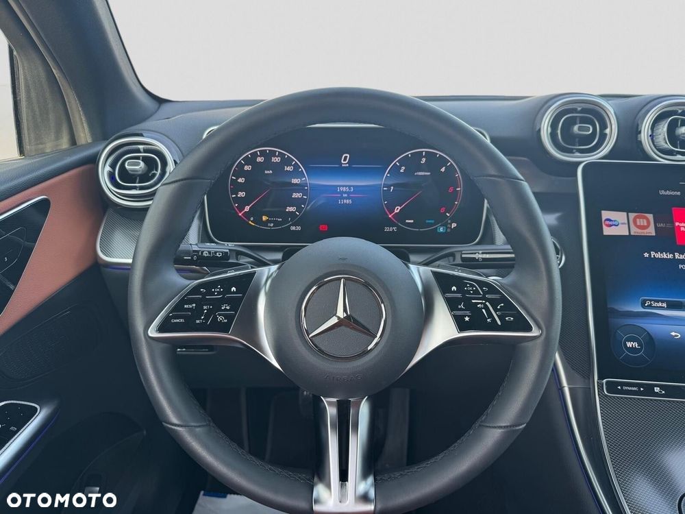 Mercedes-Benz GLC - 22
