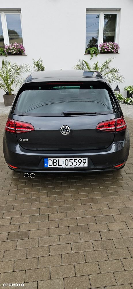 Volkswagen Golf - 7