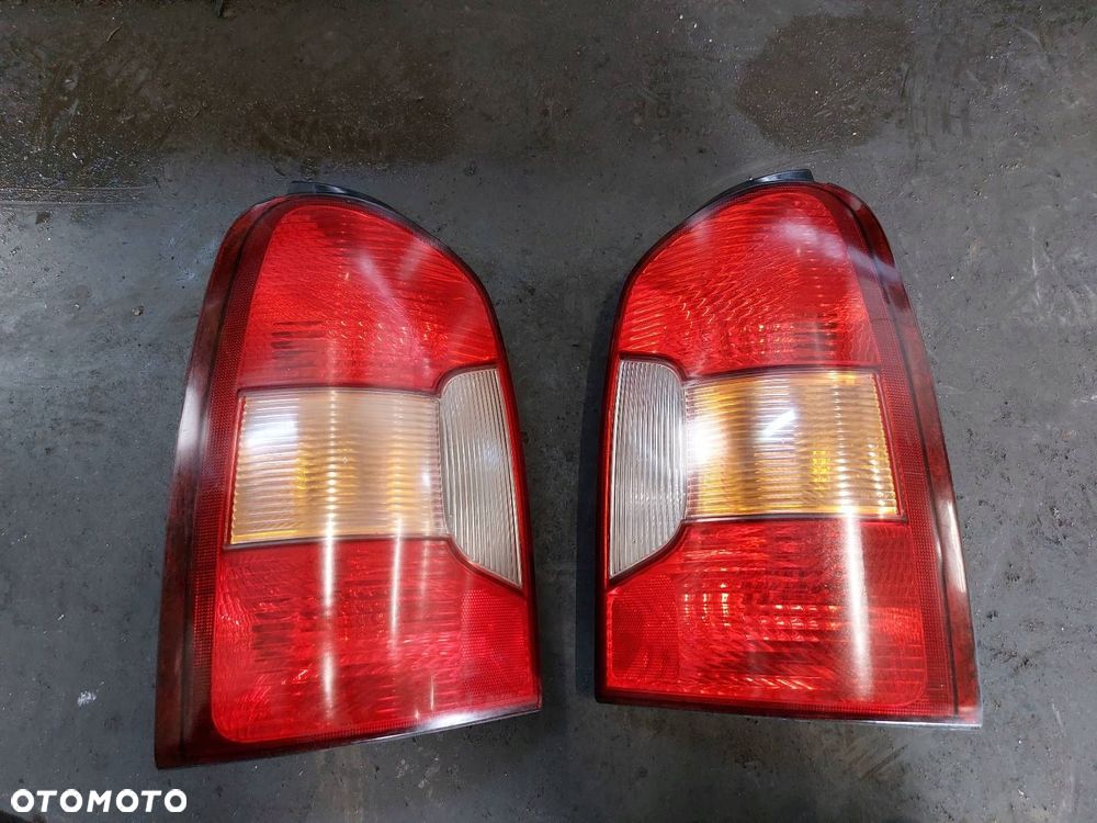 KOMPLETNY TYŁ HYUNDAI TRAJET I FL SI KLAPA BAGAŻNIKA BLENDA KLAPY LAMPA TYŁ - 12