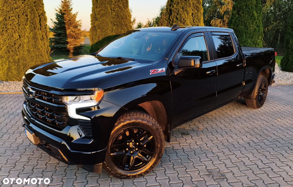 Chevrolet Silverado - 9