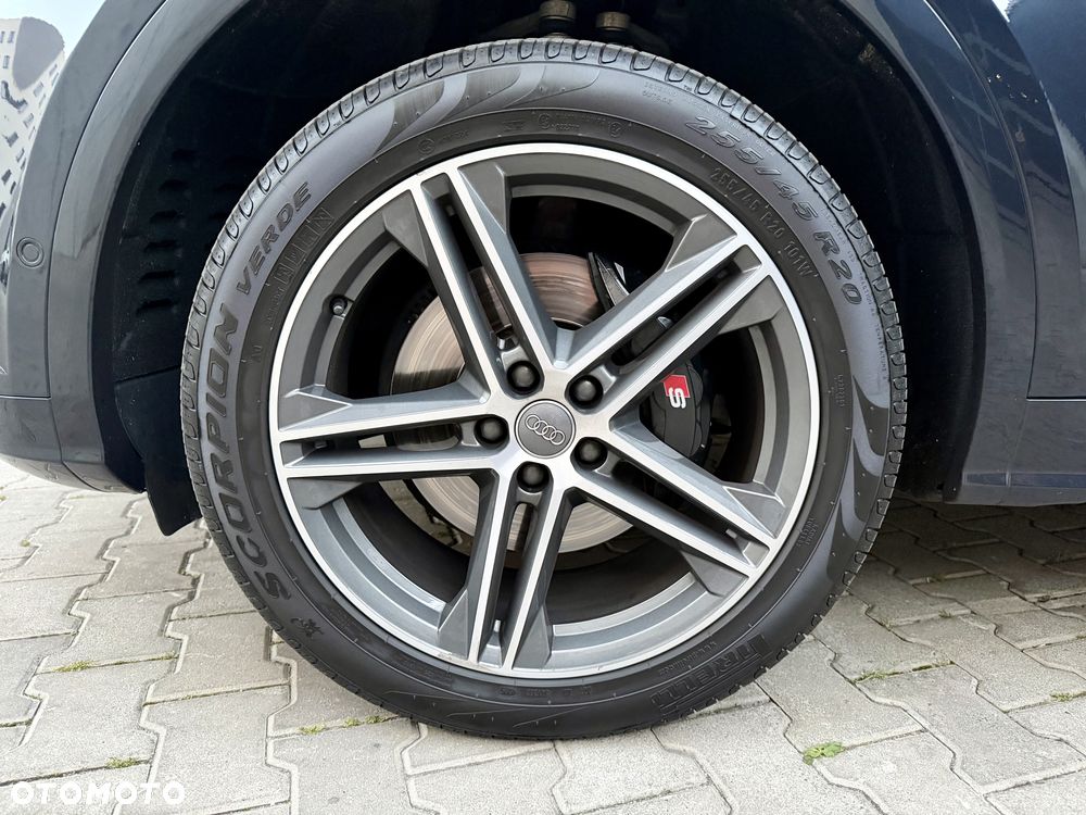 Audi SQ5 - 39