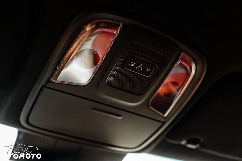 Kia Stinger 2.0 T-GDI GT Line - 31