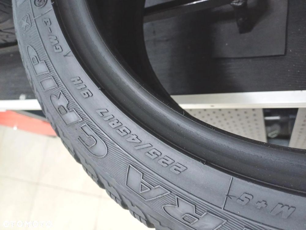 4x 225/45r17 goodyear opony zimowe 6,5mm 52365 - 8
