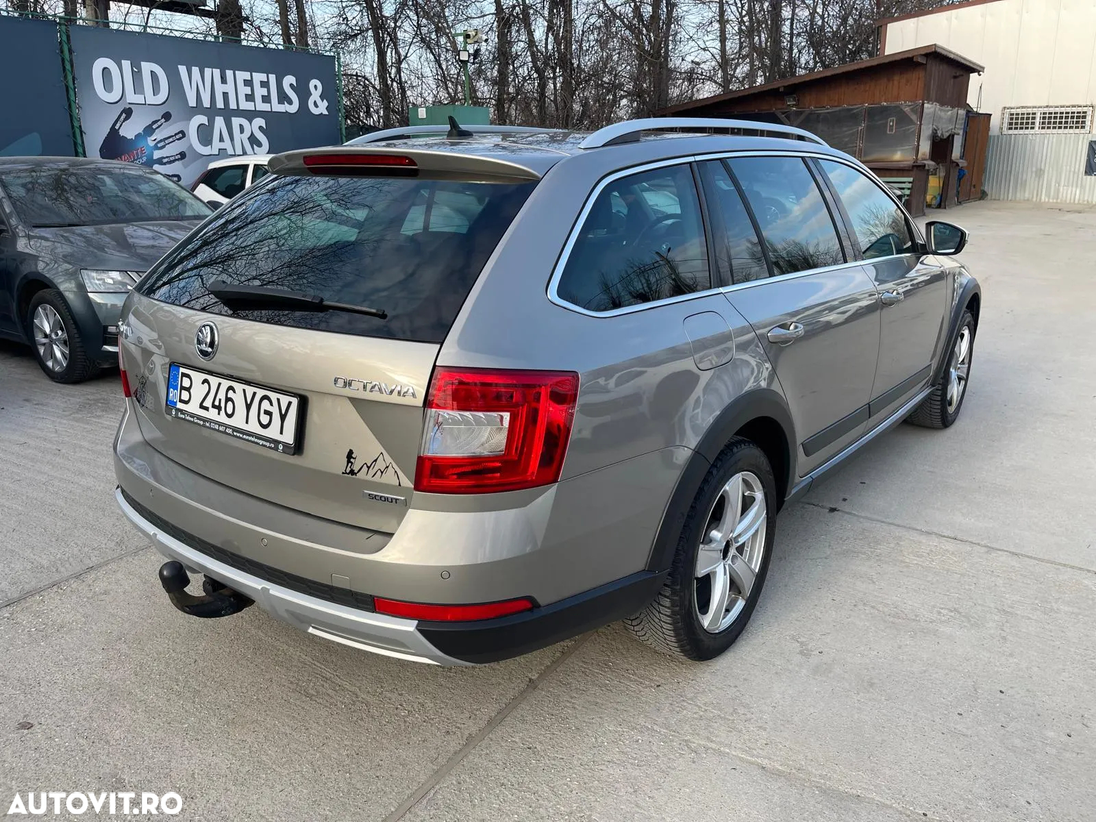 Skoda Octavia Combi Diesel 2.0 TDI 4X4 DSG Scout - 21