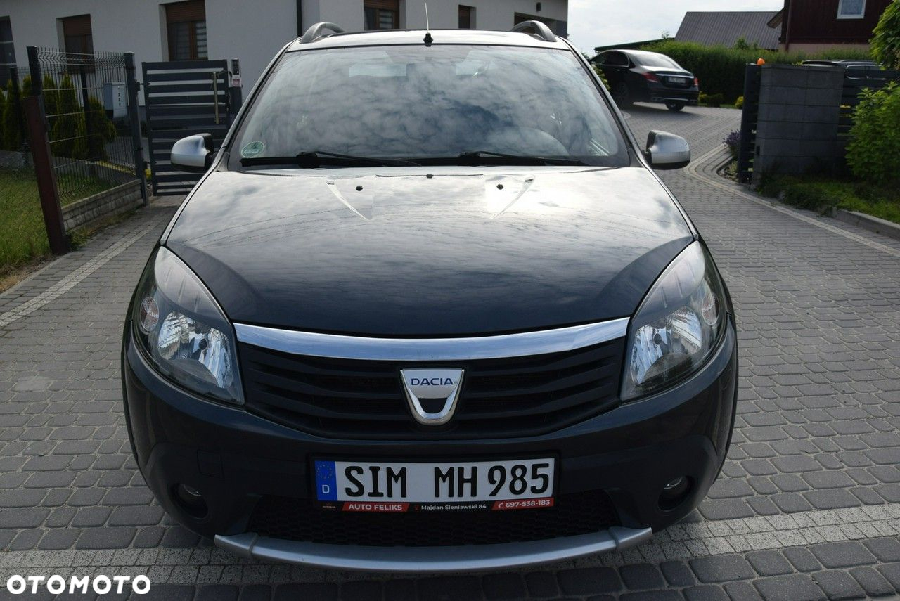 Dacia Sandero Stepway 1.6 - 5