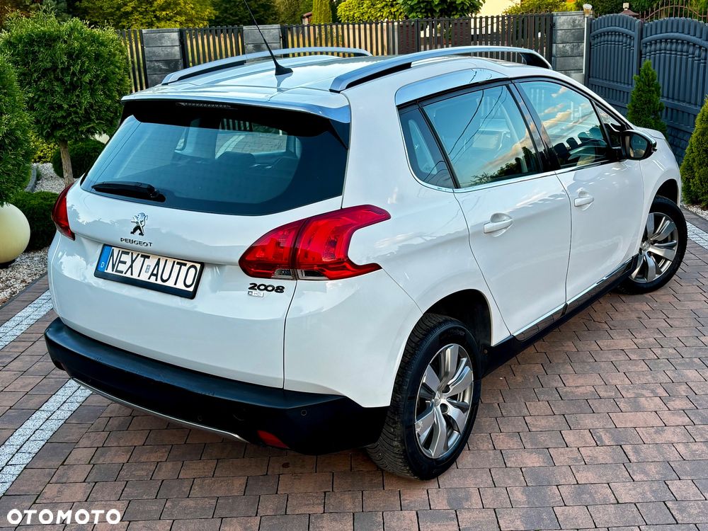 Peugeot 2008 e-HDi FAP 115 STOP & START Allure - 19