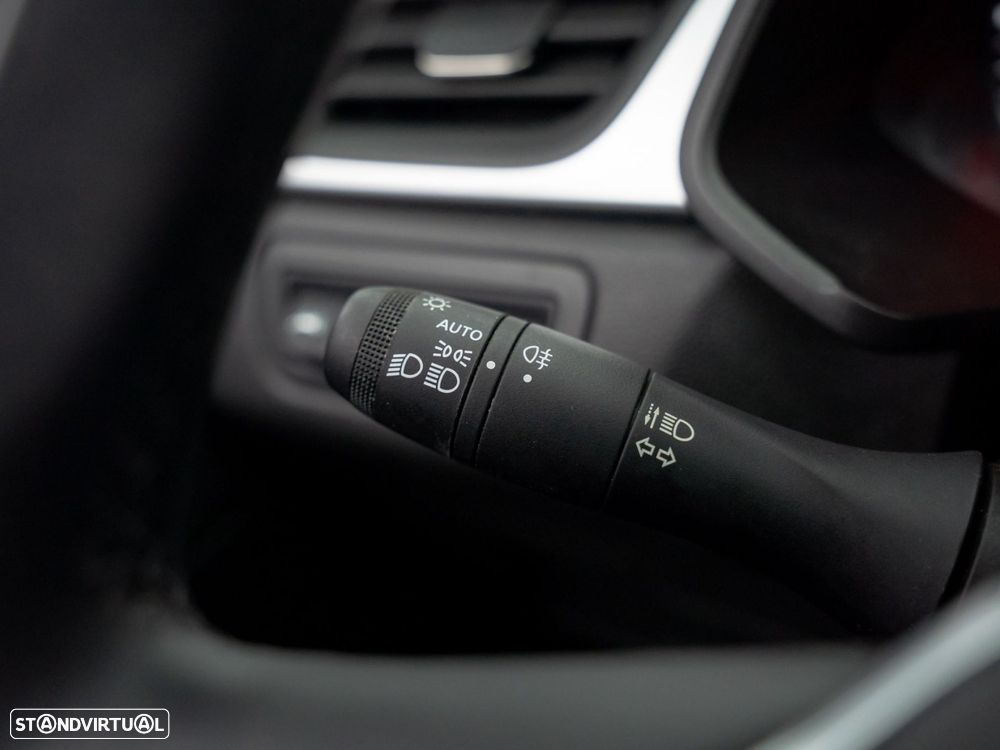 Renault Captur 1.0 TCe Equilibre - 19