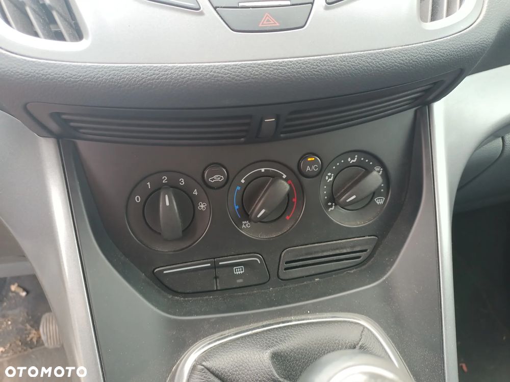 Ford C-MAX 1.6 Ti-VCT Champions Edition - 10