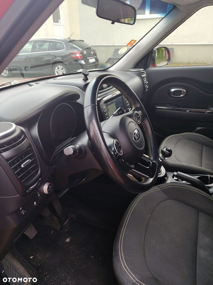 Kia Soul 1.6 CRDI M - 13