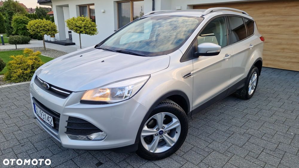 Ford Kuga 1.6 EcoBoost 2x4 Titanium - 1