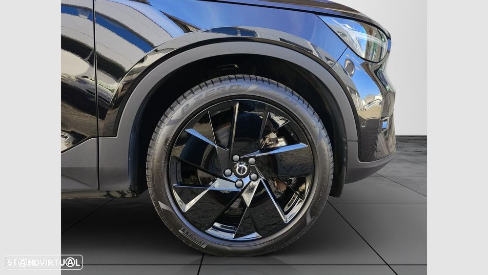 Volvo EC40 82 kWh Twin Motor Performance Black Edition - 10