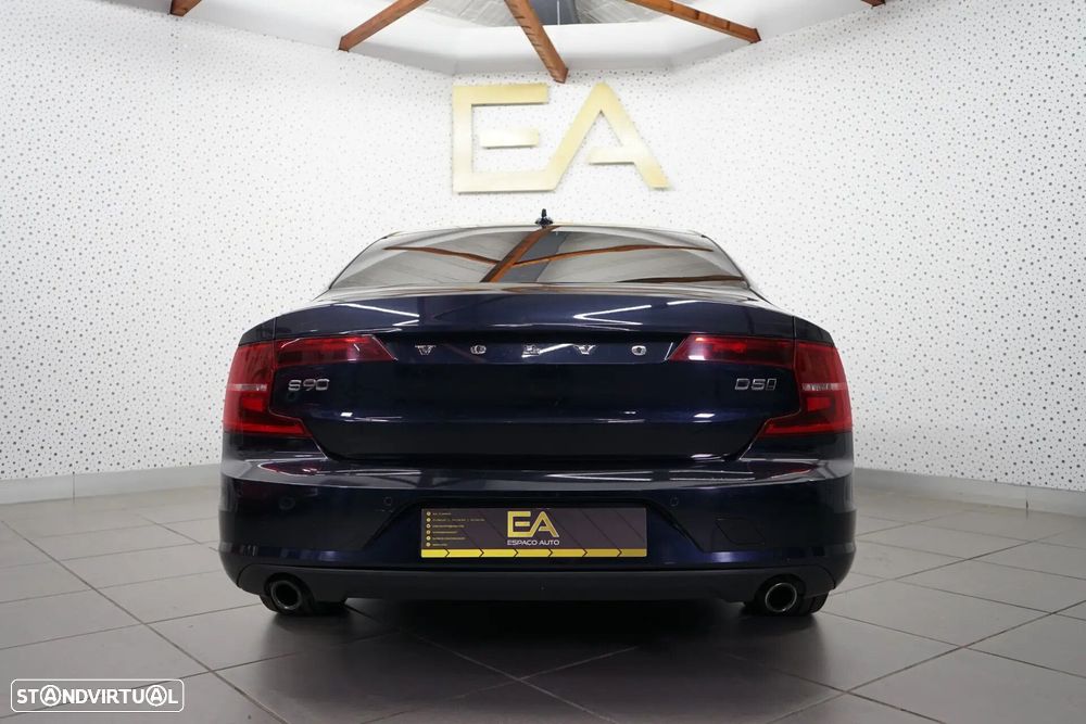 Volvo S90 2.0 D5 Momentum AWD Geartronic - 14