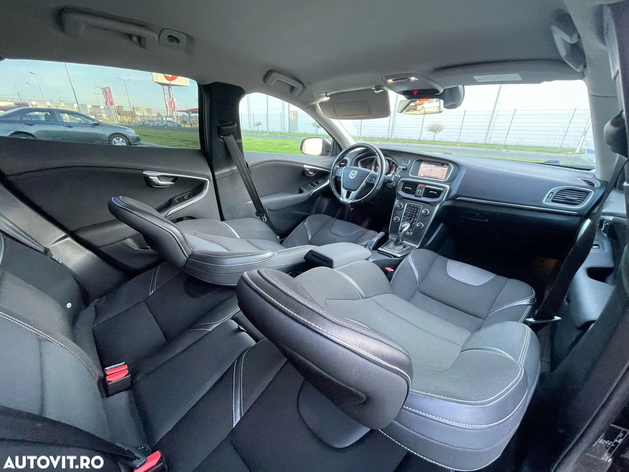 Volvo V40 Cross Country D2 Powershift Momentum - 21