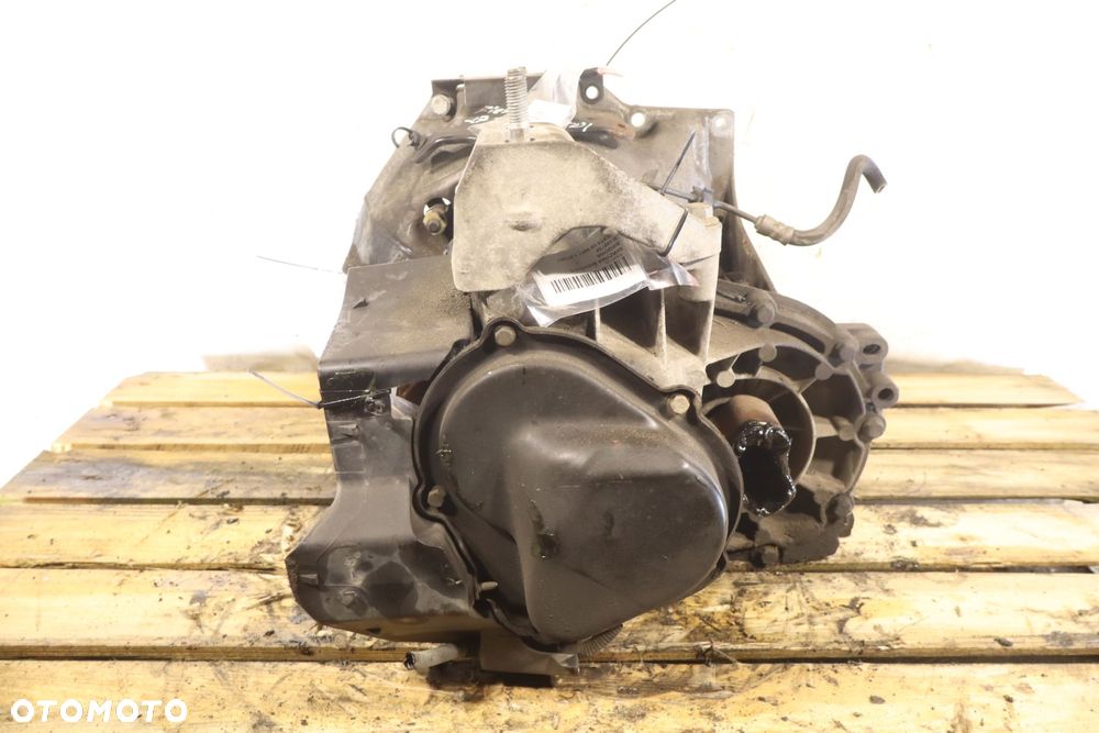 SKRZYNIA BIEGÓW 5 BIEGOWA FORD FIESTA VII MK7 1.6TDCI CA6R-7002-FBA - 2