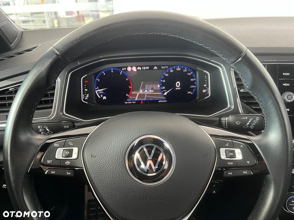 Volkswagen T-Roc - 20