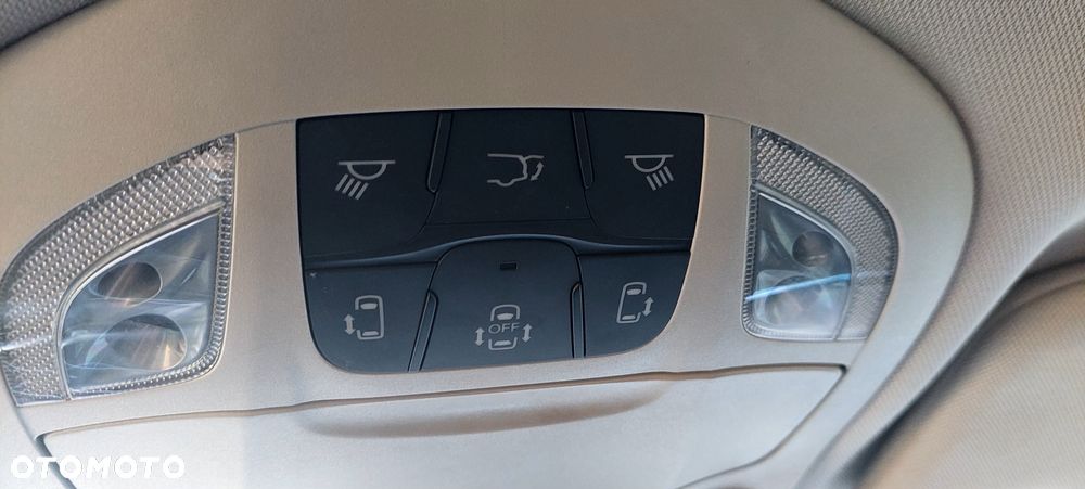 Chrysler Pacifica - 25