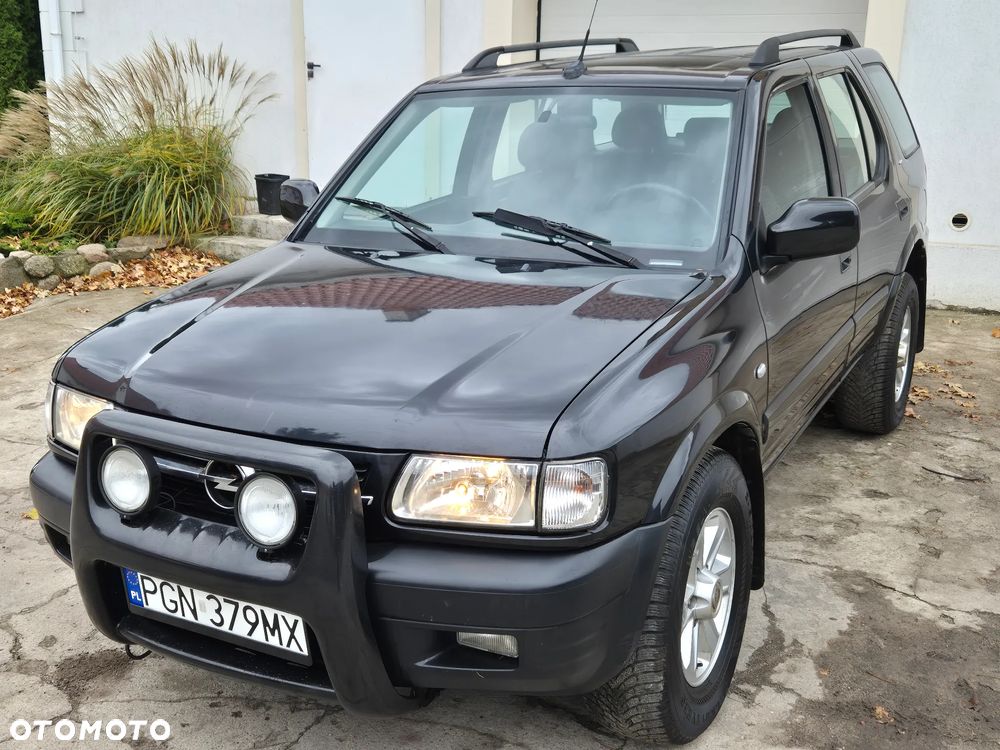 Opel Frontera 3.2 LTD - 24