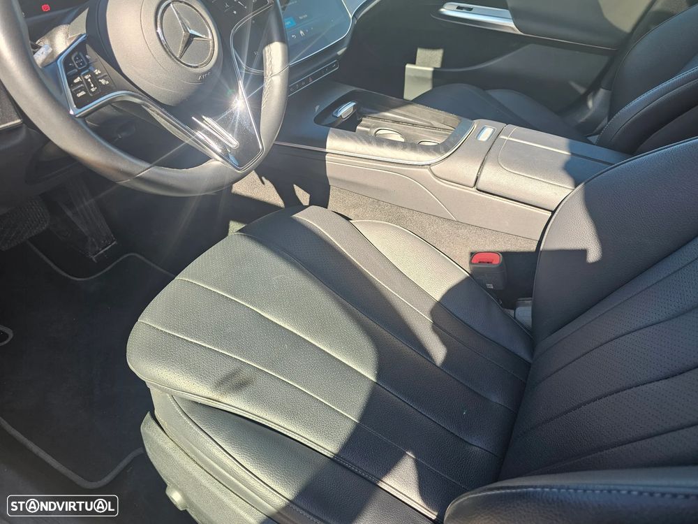 Mercedes-Benz E 300 - 23