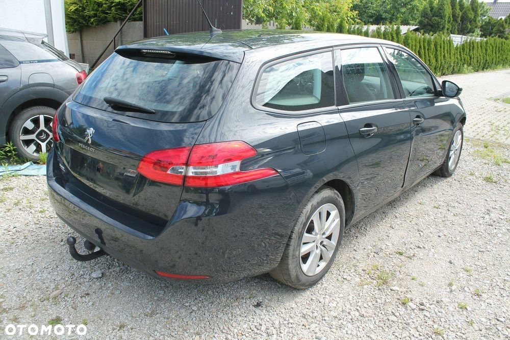 Peugeot 308 - 5