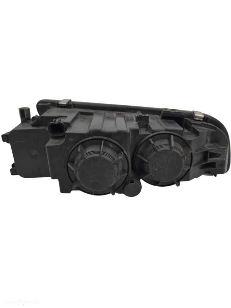 HALOGEN PRZECIWMGIELNY LEWY MAN TGX - 2
