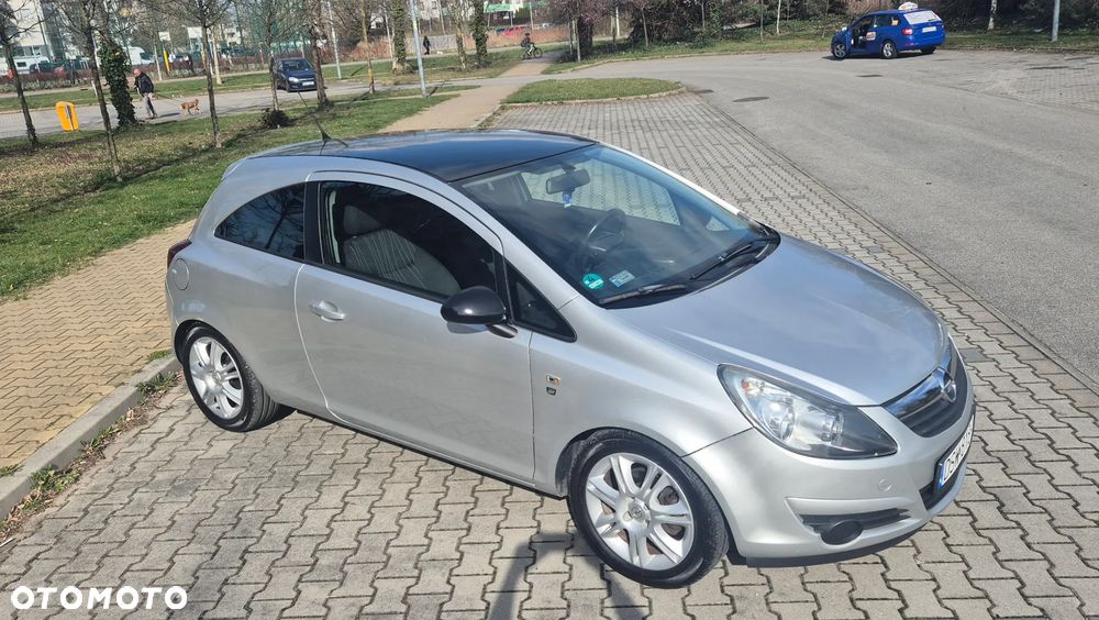 Opel Corsa - 1