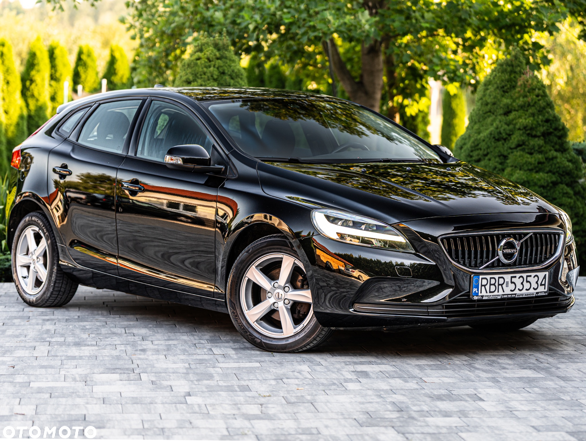 Volvo V40 D2 Drive-E Momentum - 20