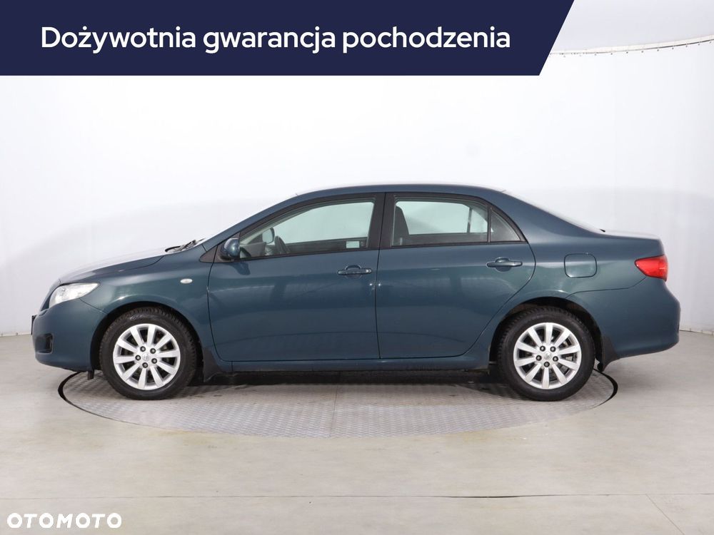 Toyota Corolla - 4