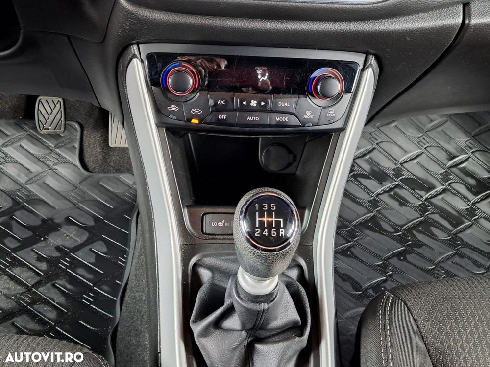 Suzuki SX4 - 12