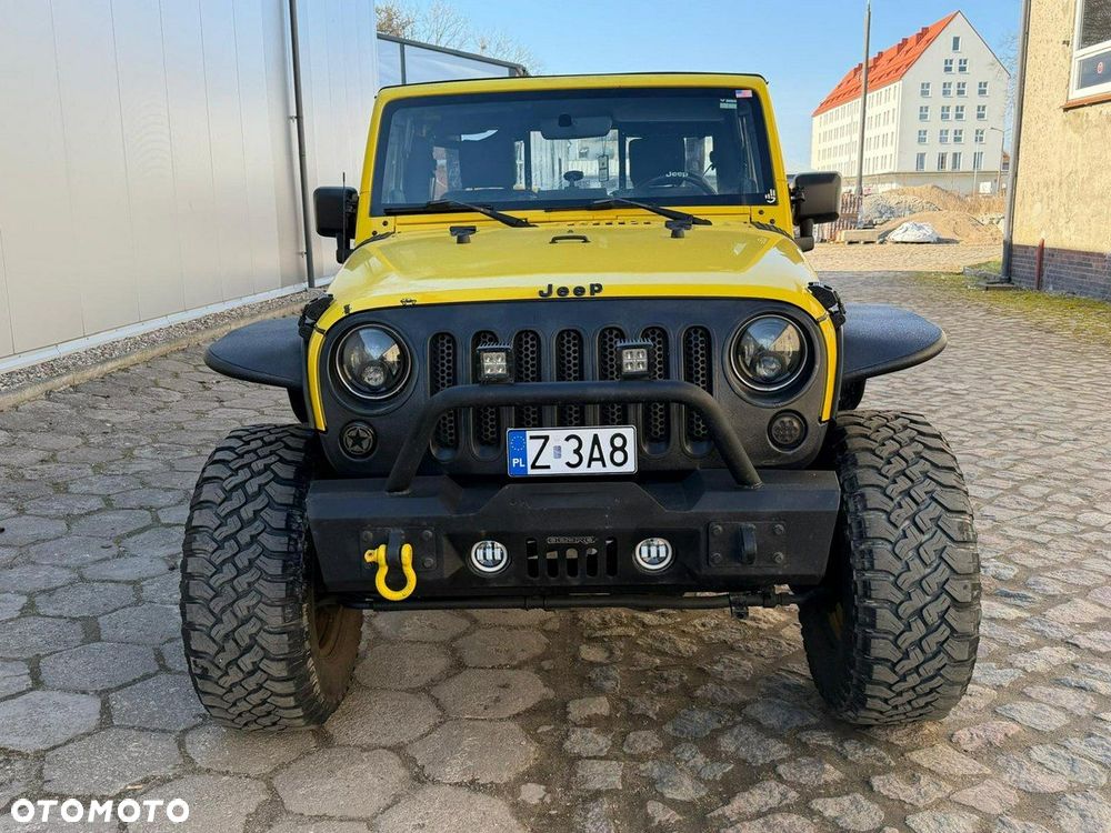 Jeep Wrangler - 2