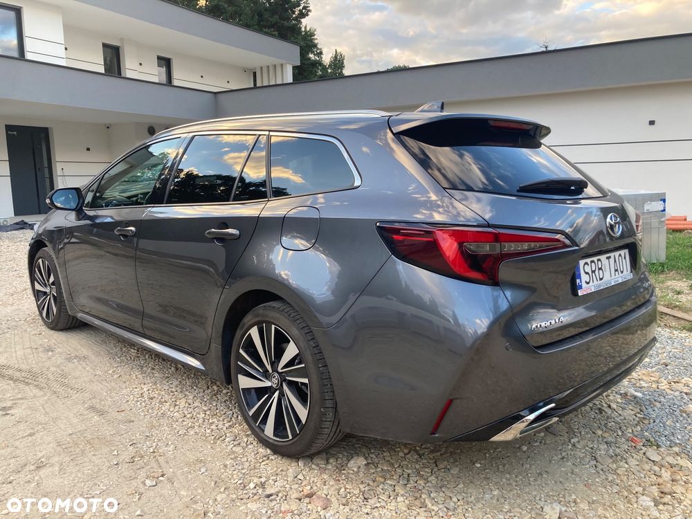 Toyota Corolla 2.0 Hybrid Style - 7