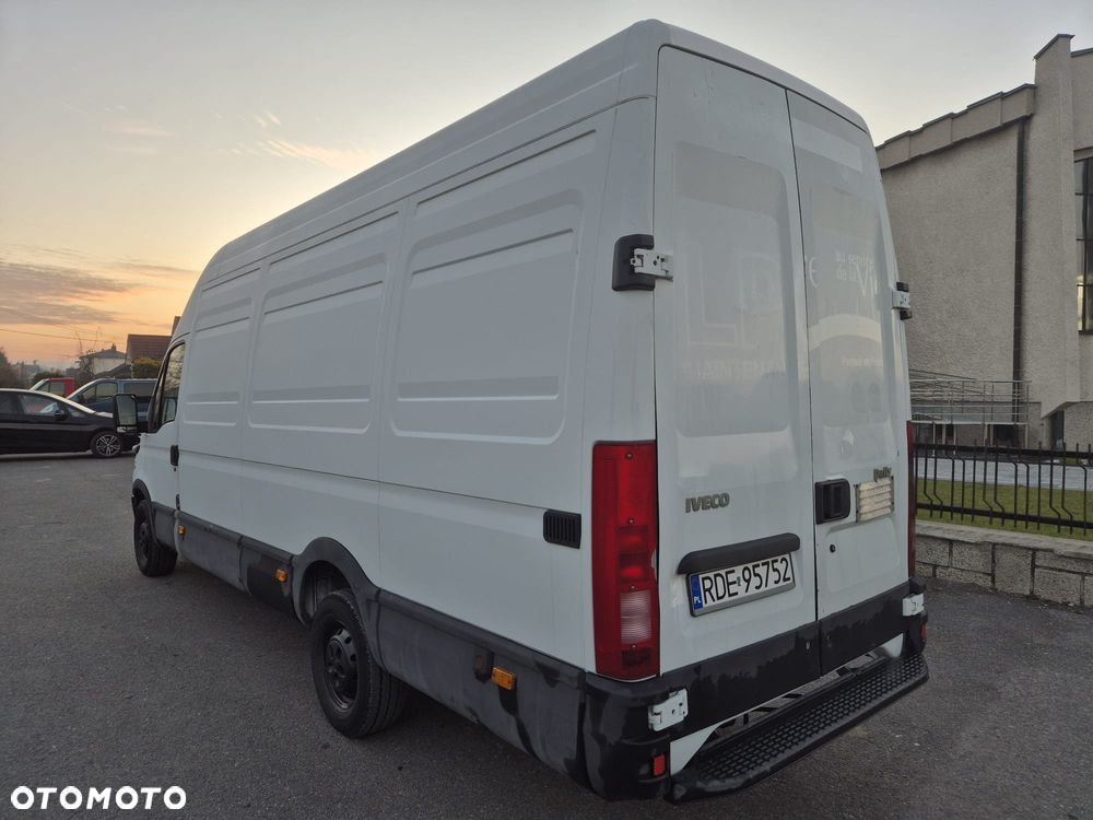 Iveco Daily 35S12 - 3