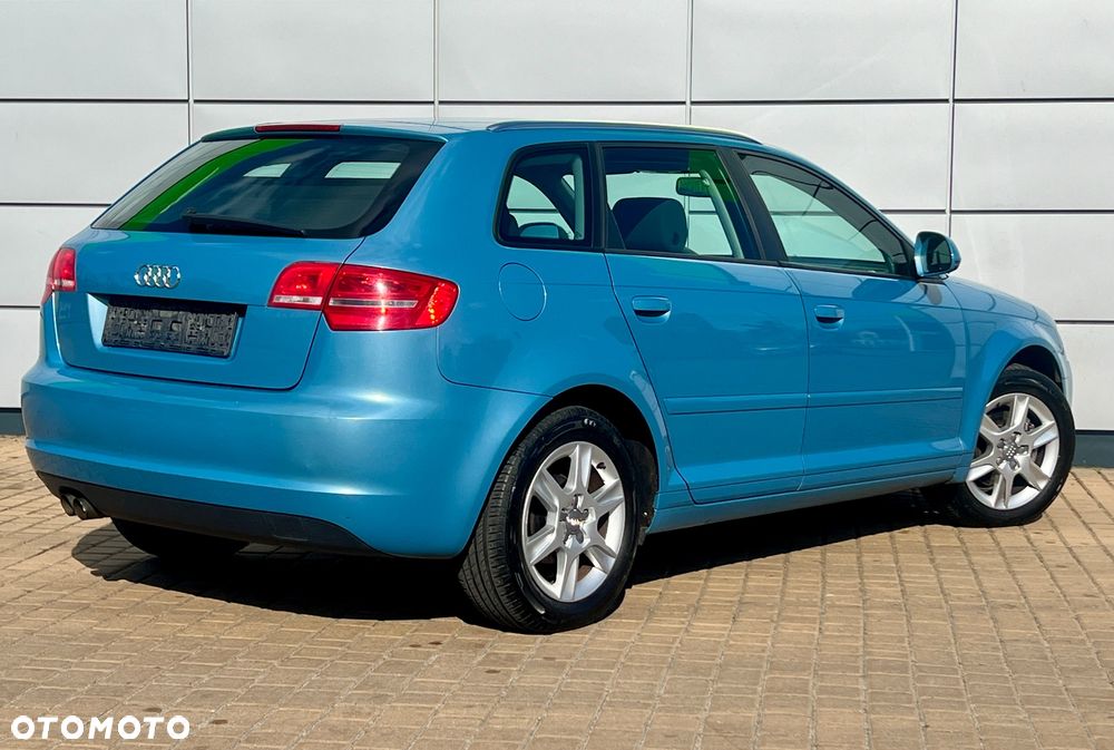 Audi A3 Sportback 1.4 TFSI Ambition - 11
