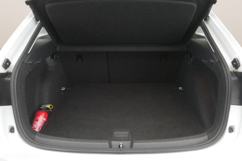 Volkswagen Taigo 1.5 TSI ACT Style DSG - 16