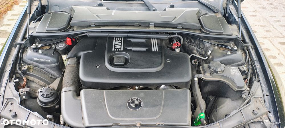 BMW Seria 3 320d DPF - 17