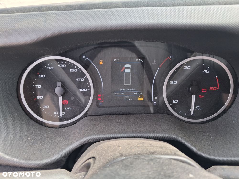 Iveco 50C35 - 10