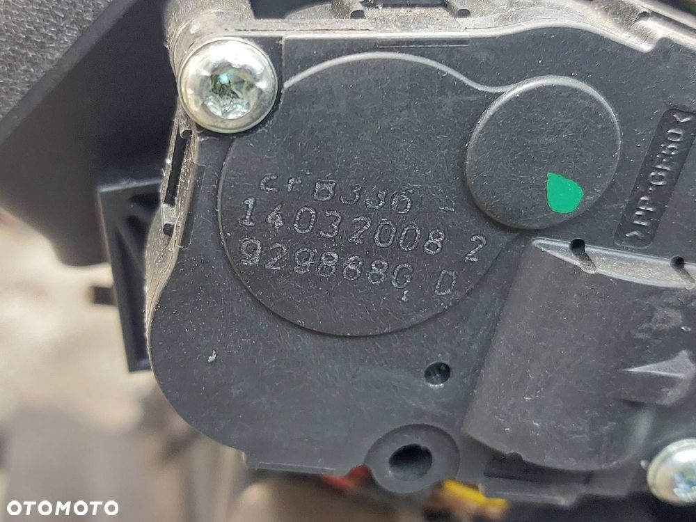 OBUDOWA NAGRZEWNICY BMW E91 318i 983360Z 929888G 6933663 9181171 - 6