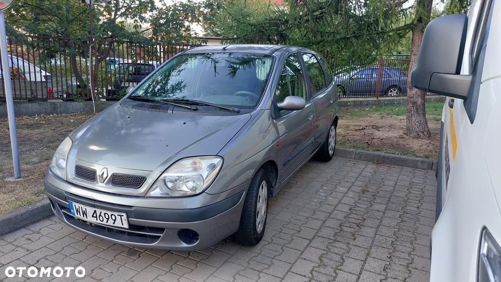 Renault Scenic 1.6 16V EXpression - 1