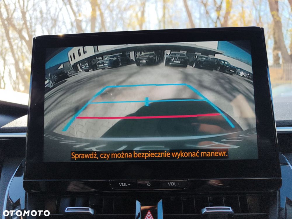 Toyota Corolla 1.8 Hybrid Comfort - 19