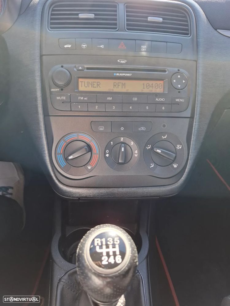 Fiat Grande Punto 1.3 M-Jet Sport - 4