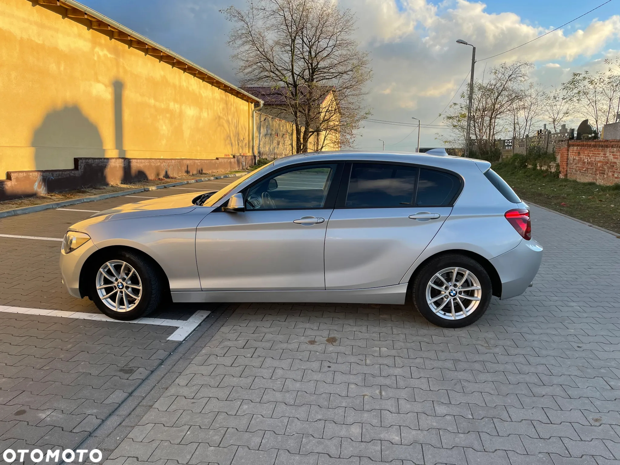 BMW Seria 1 118d - 6