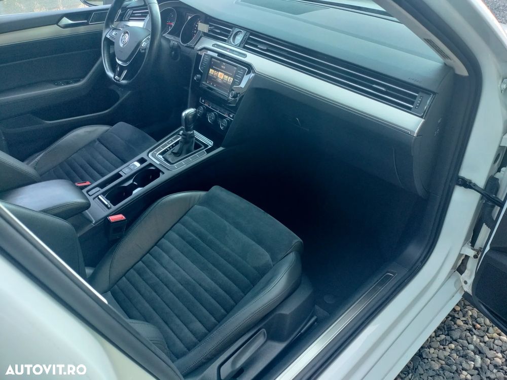 Volkswagen Passat 2.0 TDI DSG Highline - 7