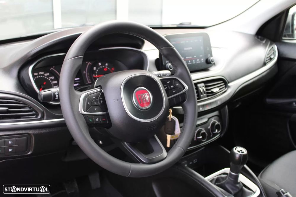 Fiat Tipo Station Wagon 1.3 M-Jet Mirror - 19