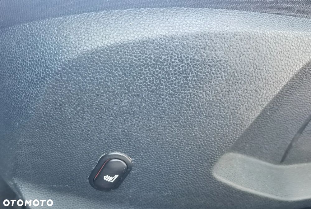 Ford Fiesta 1.25 Titanium EU5 - 12